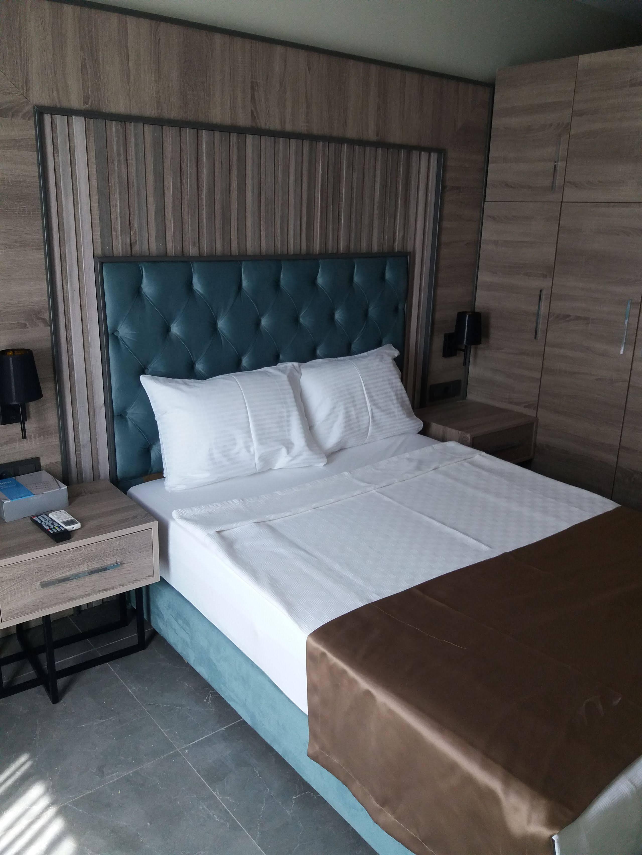 Rodinn Park Hotel Antalya Ngoại thất bức ảnh
